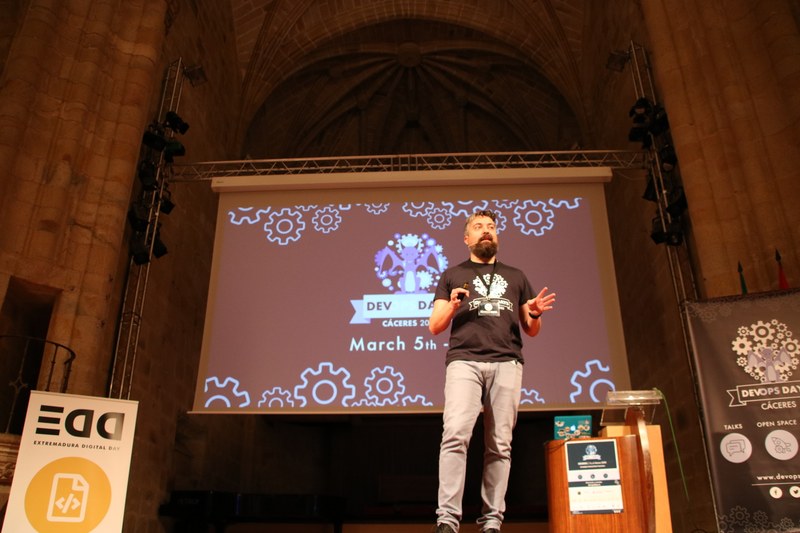 2020 - devopsdayscc20-raul-bordallo-4