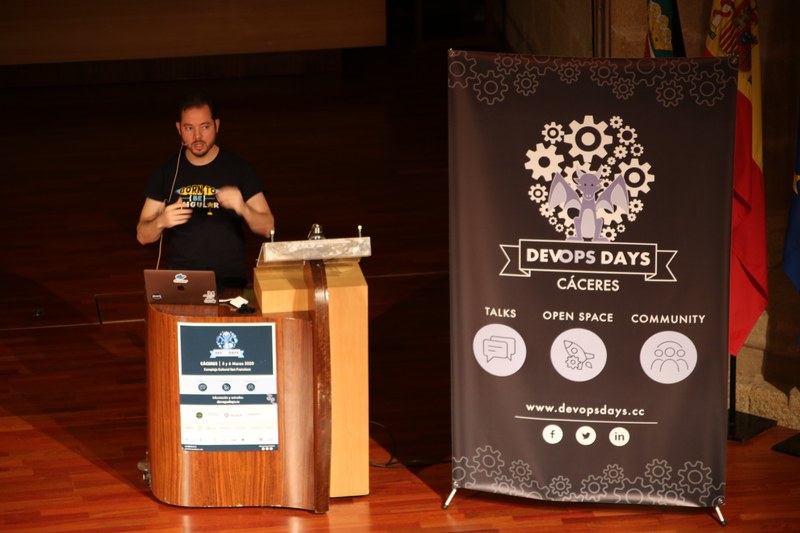 2020 - devopsdayscc20-raul-bordallo-72